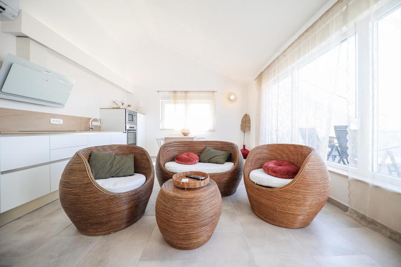 Apartment Rosso Ζαντάρ Εξωτερικό φωτογραφία