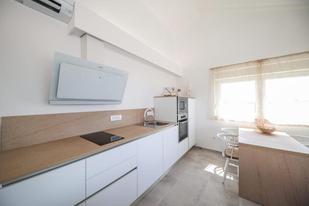 Apartment Rosso Ζαντάρ Εξωτερικό φωτογραφία