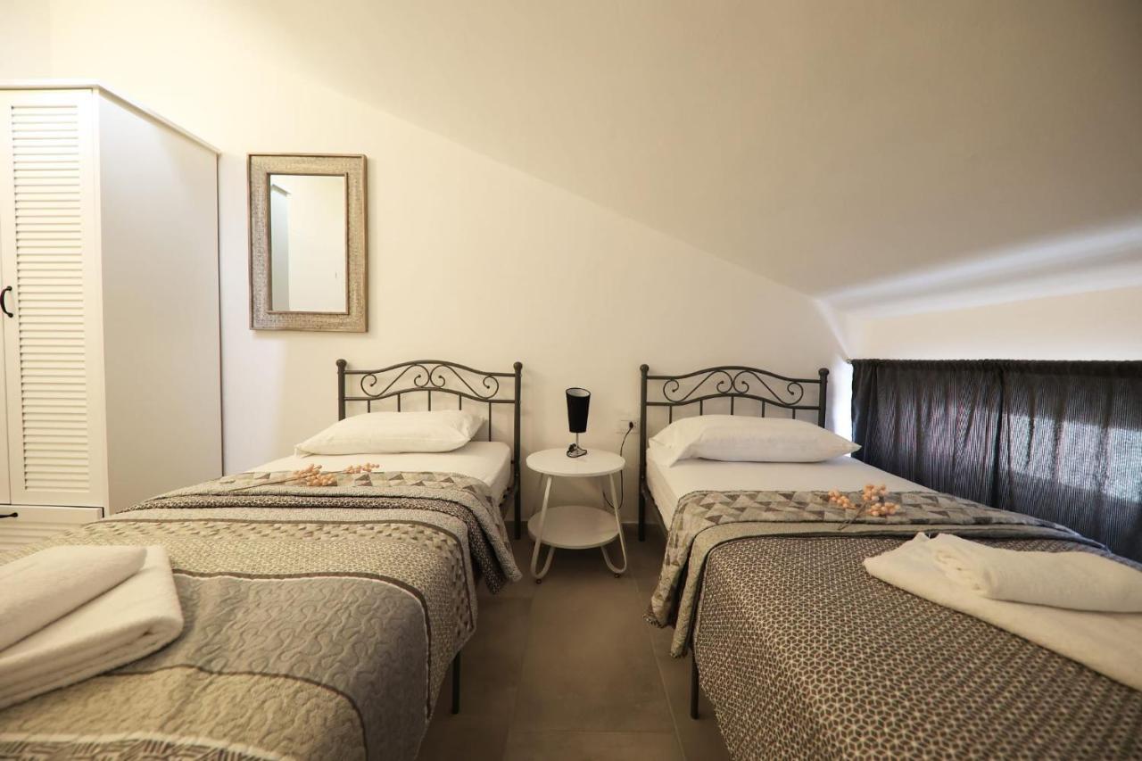 Apartment Rosso Ζαντάρ Εξωτερικό φωτογραφία