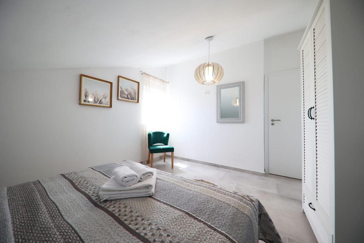 Apartment Rosso Ζαντάρ Εξωτερικό φωτογραφία